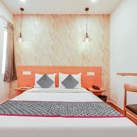 Townhouse Casa Grand Hotel Haiderabad Buitenkant foto