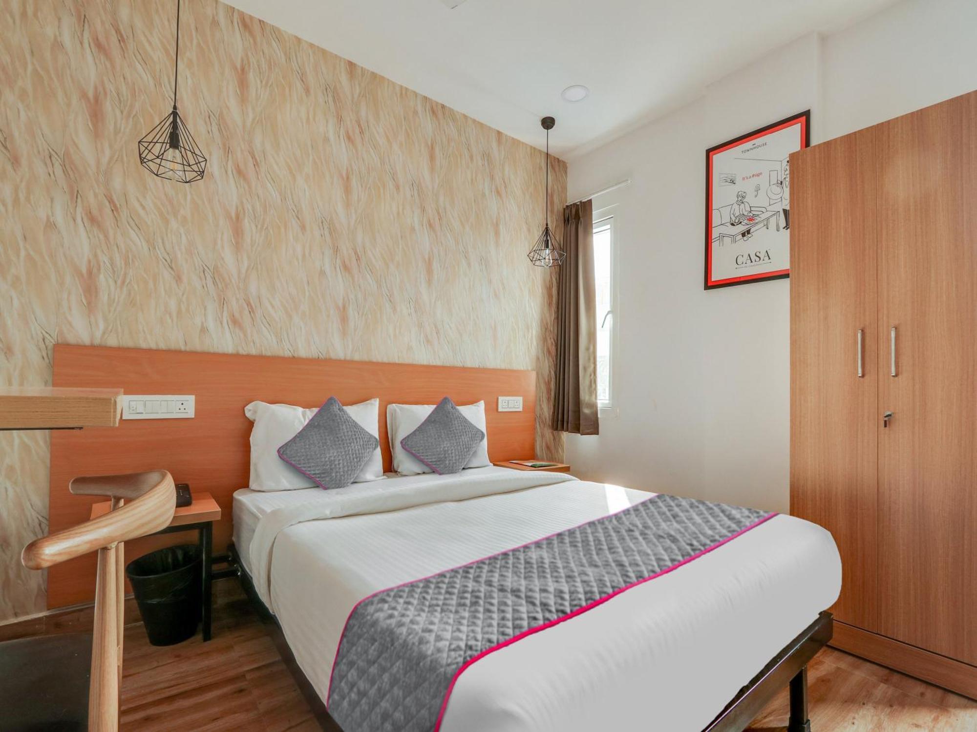 Townhouse Casa Grand Hotel Haiderabad Buitenkant foto